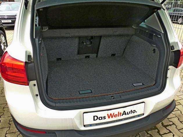 VW Tiguan I Ladeboden - Hundebox Version