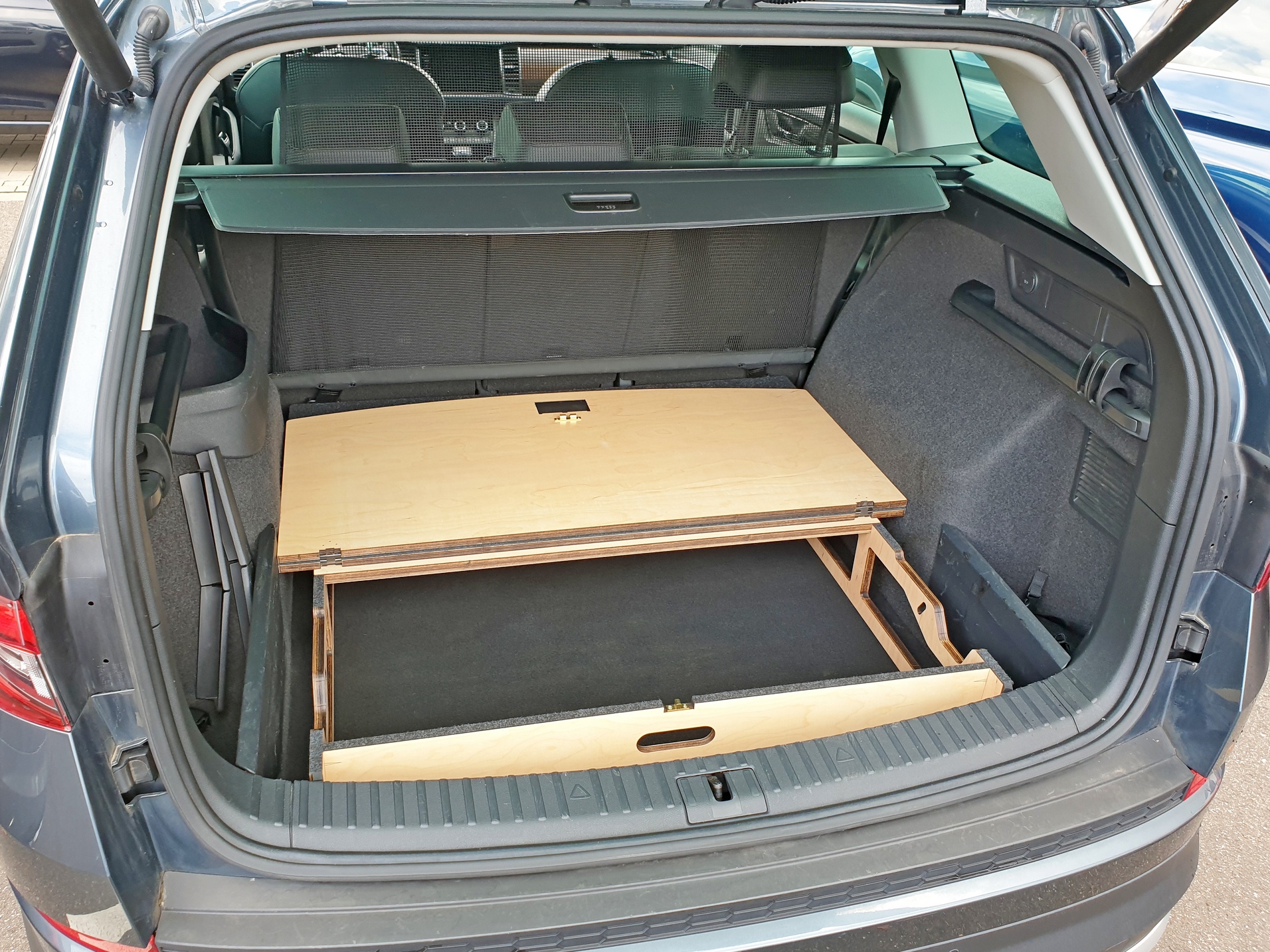 Skoda Kodiaq II Ladeboden - Hohe Version