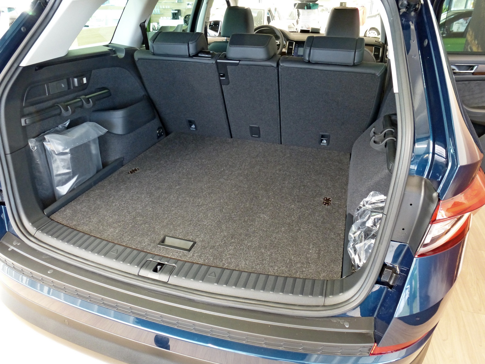 Skoda Kodiaq II Ladeboden - Notrad Version